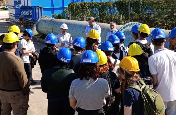 Estudiantes secundarios visitaron las plantas potabilizadoras de SAMEEP en Barranqueras