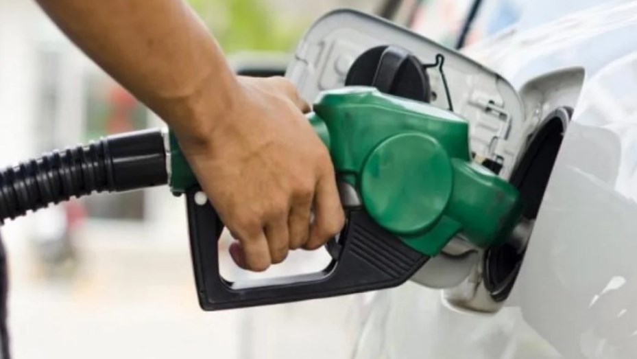 Aumenta la nafta: los precios de los combustibles suben hoy 2,75%