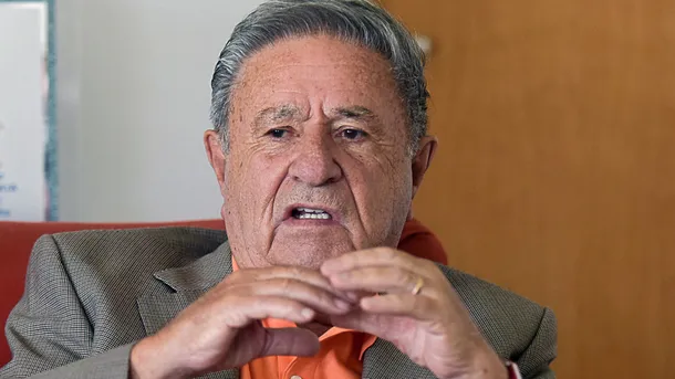 Eduardo Duhalde le retrucó a Javier Milei: «Tiene problemas con todo el mundo…»