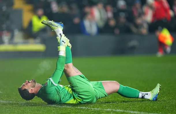 Carlo Ancelotti, muy duro contra Augusto Batalla: «Tiene que tomar más potasio»