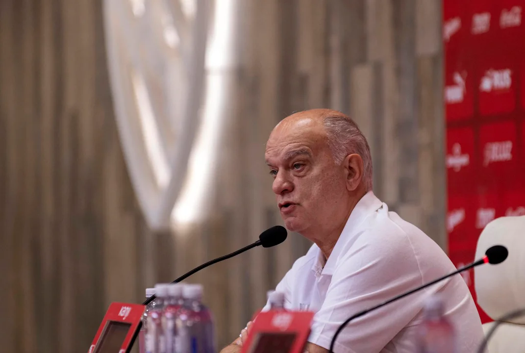 Néstor Grindetti contundente ante las salidas nocturnas de los futbolistas: “No pueden dedicarse a la joda”