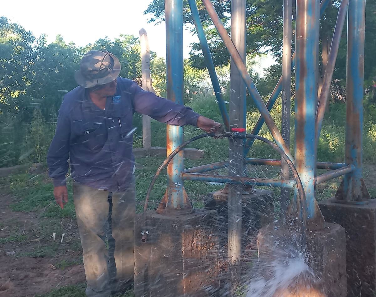 Tres Isletas: el Gobierno Provincial concluyó las obras de provisión de agua para 150 familias de la Villa Rural Carlos Palacios