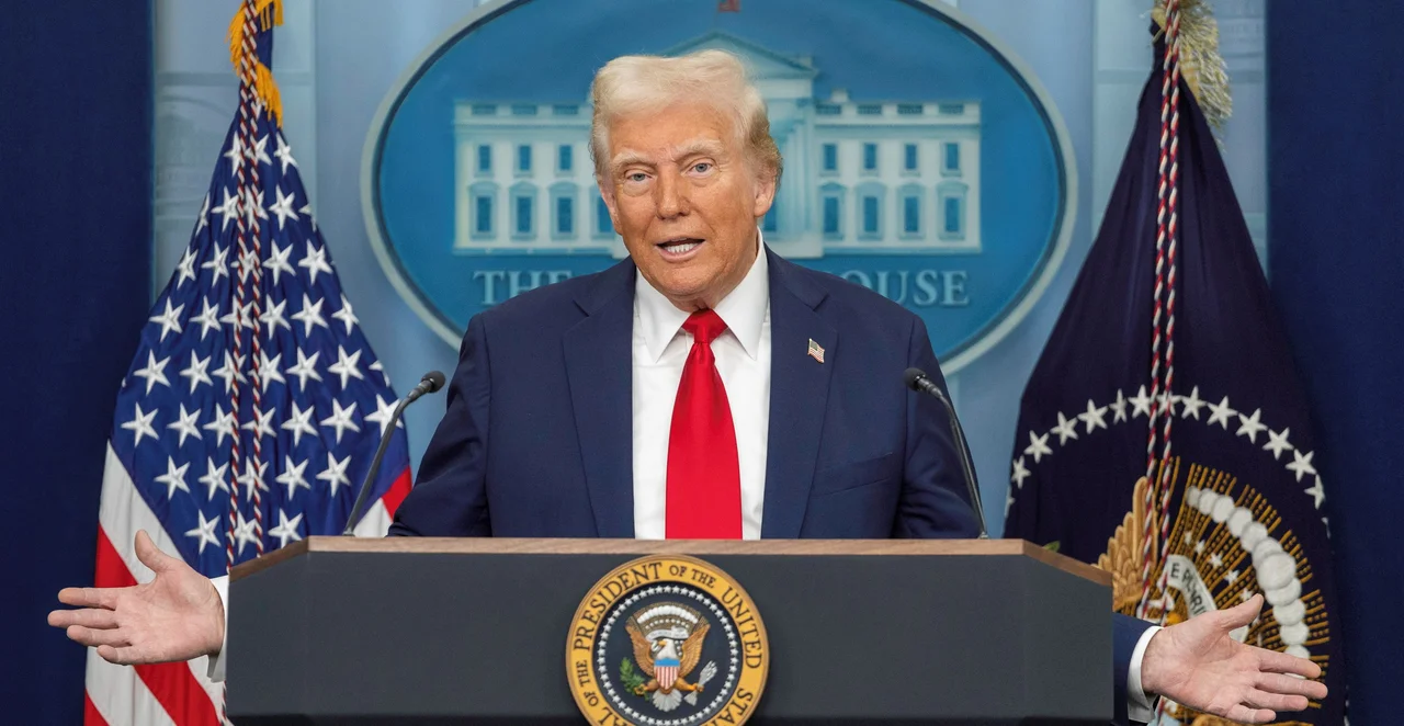 Trump confirmó aplicación de aranceles a productos de Canadá, México y China