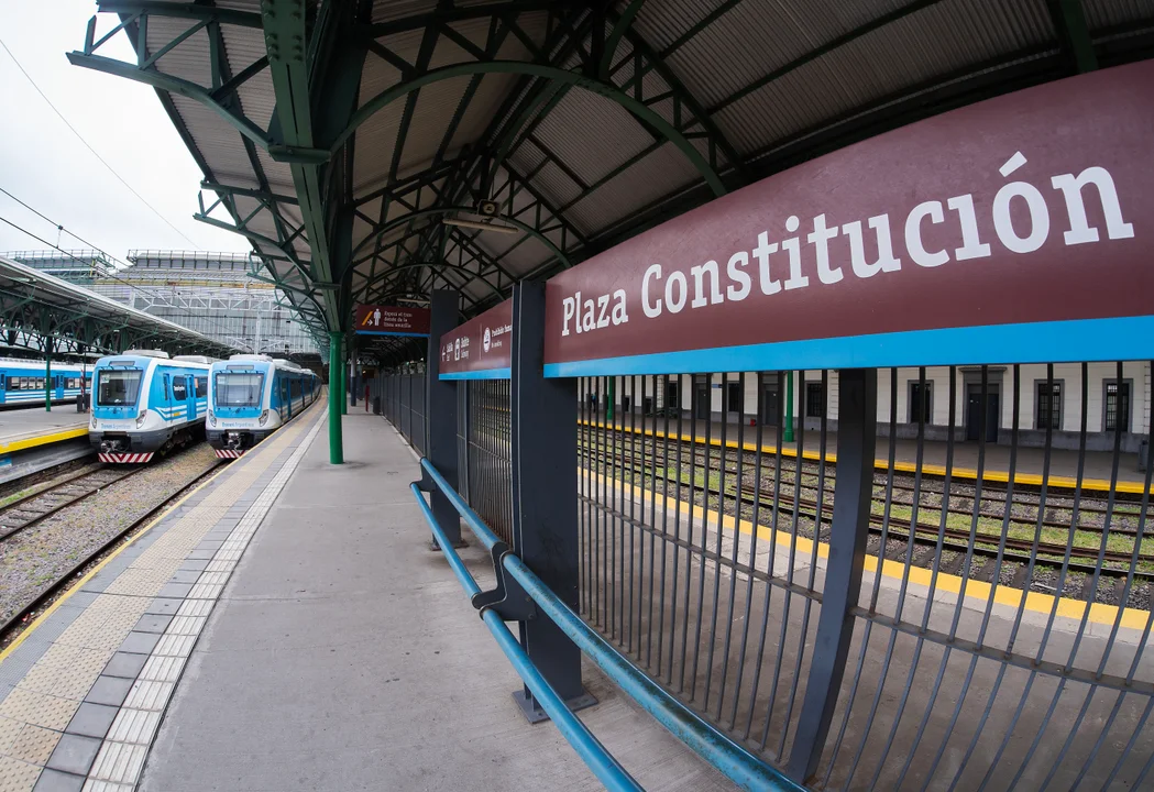 Amenazan con descarrilar trenes de la línea Roca para pedir por la liberación de Cristina