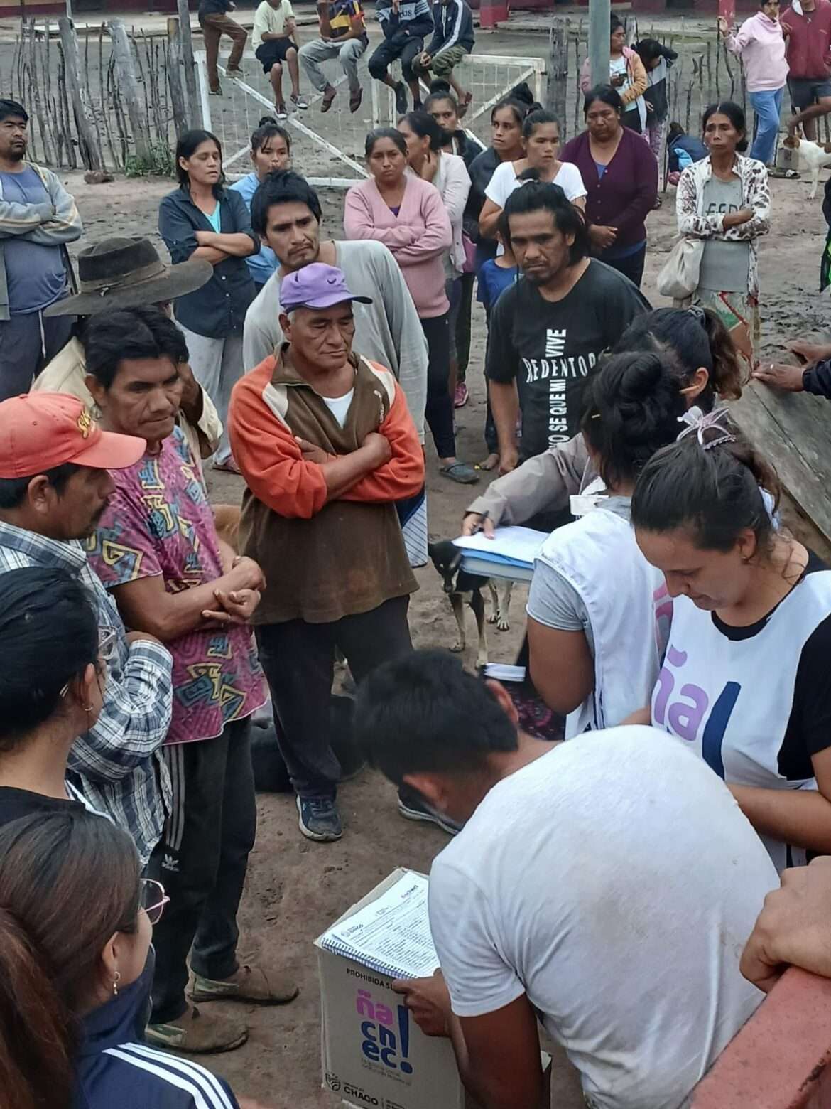 Miraflores: asistencia y acompañamiento del Gobierno provincial a familias damnificadas