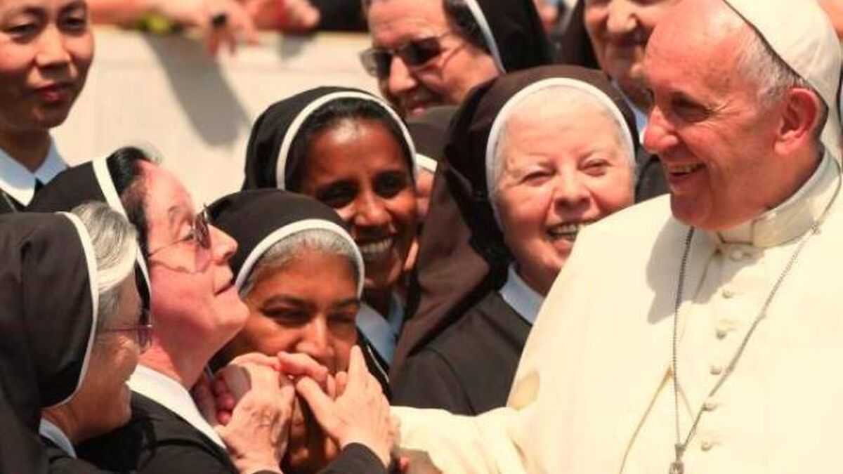 Por primera vez, Francisco abrirá la participación de mujeres en las misas