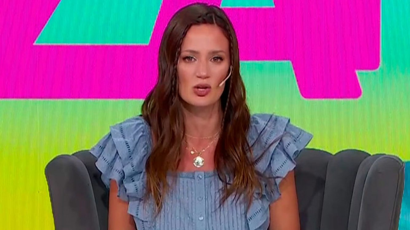 Insólita explicación de Paula Chaves sobre por qué se traba cuando habla: «Llevo un mes y medio…»