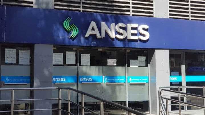 Cobran hoy los jubilados y pensionados con ingresos hasta $ 36.676 y DNI terminado en 1