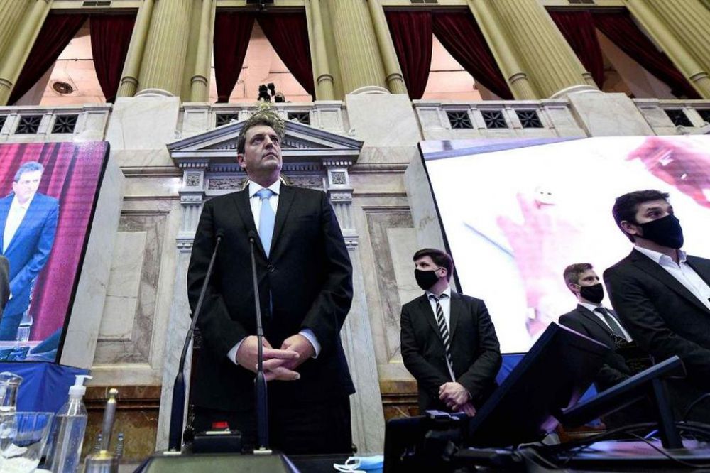 FMI: Sergio Massa a contrarreloj busca el apoyo de opositores en el Congreso
