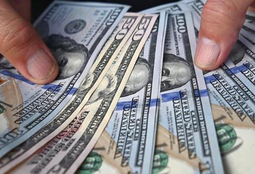 El dólar libre subió 3 pesos y llegó a $198 tras los anuncios económicos del Gobierno