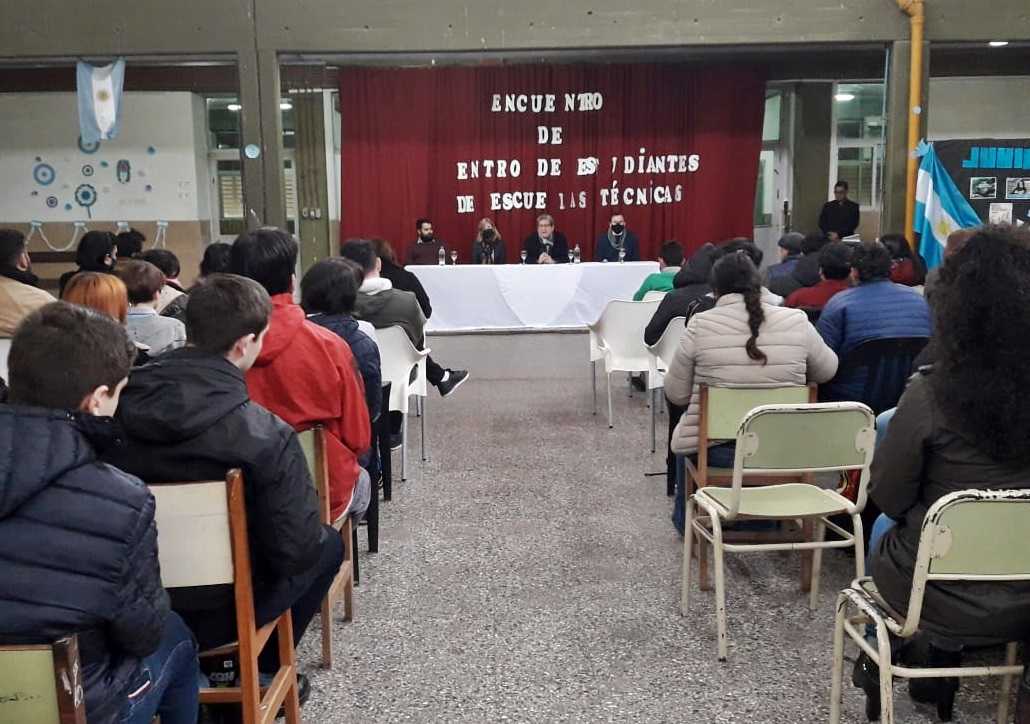 El Ministerio de Educación organizó Primer Encuentro de Centros de Estudiantes en Sáenz Peña