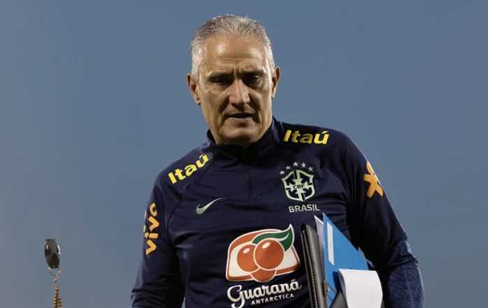 Tite busca opciones en reemplazos de los lesionados Neymar y Danilo