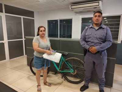 Hallan bicicleta abandonada a bicicleta sustraída hace unos días