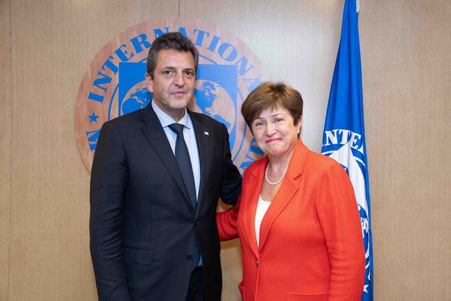 En febrero será la cuarta revisión con el FMI y analistas estiman que la Argentina cumplió con las metas