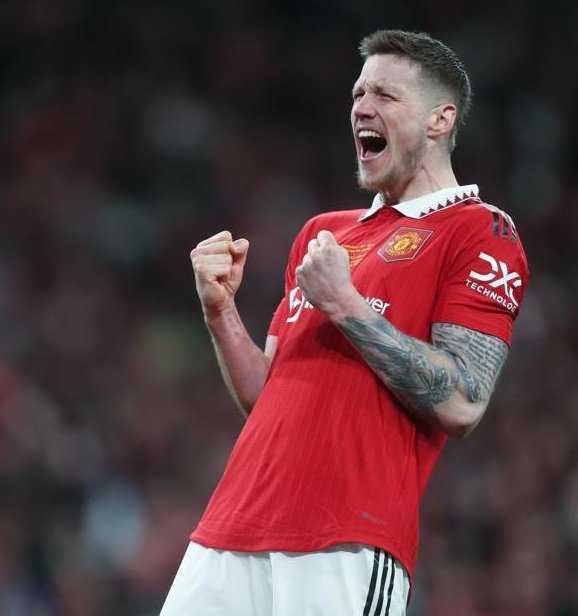 Manchester United goleó a Betis en Old Trafford por la ida de octavos