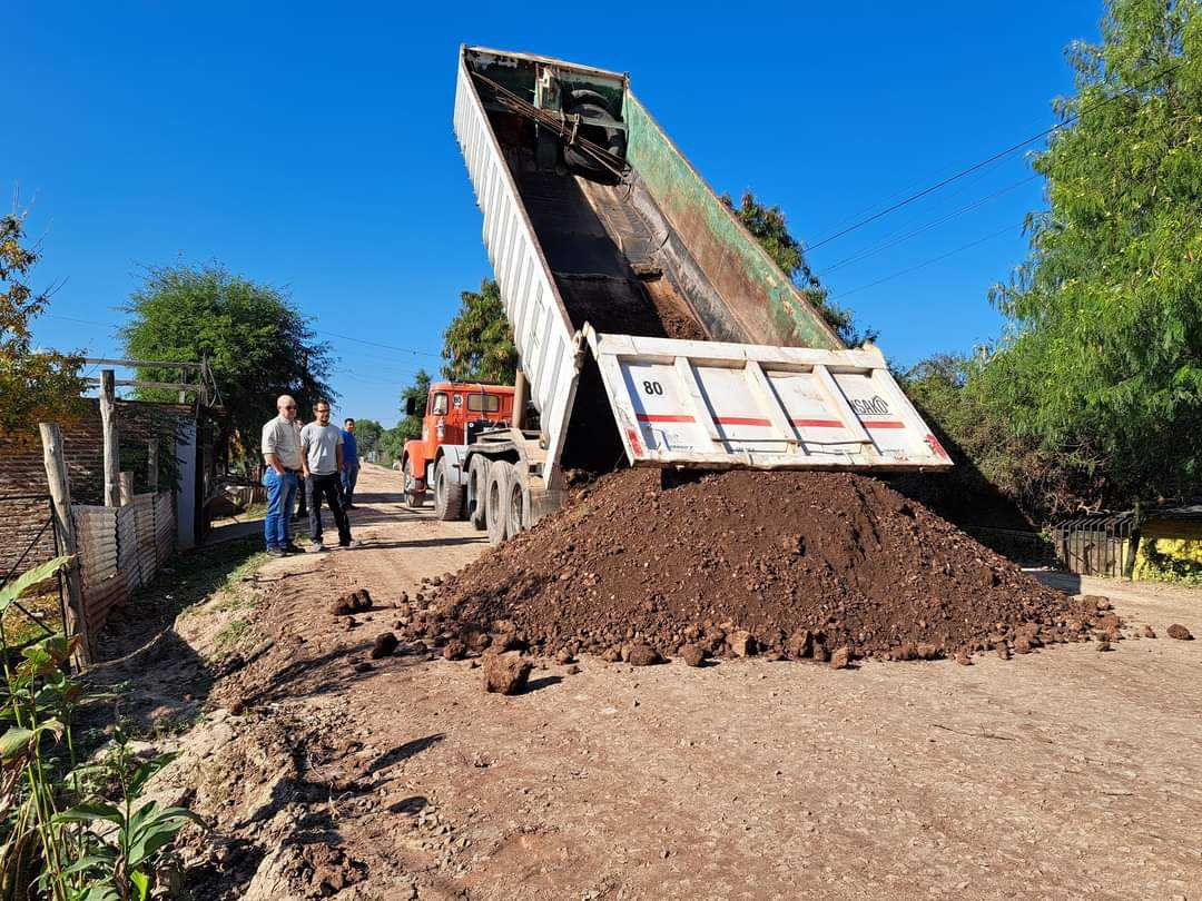 Trabajan en el mantenimiento de la defensa de Resistencia
