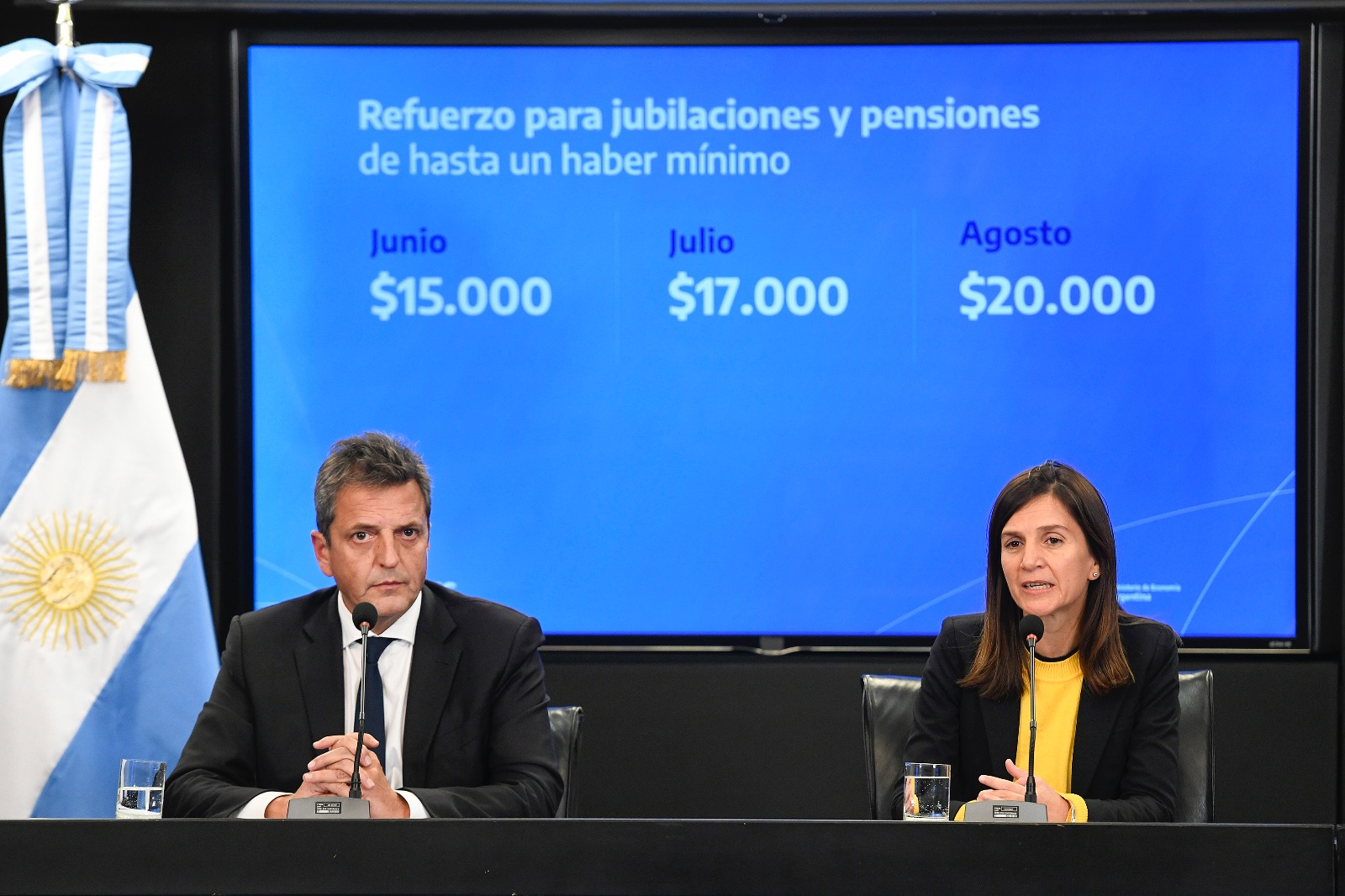 Raverta y Massa anunciaron un aumento del 21% para jubilaciones, pensiones y asignaciones