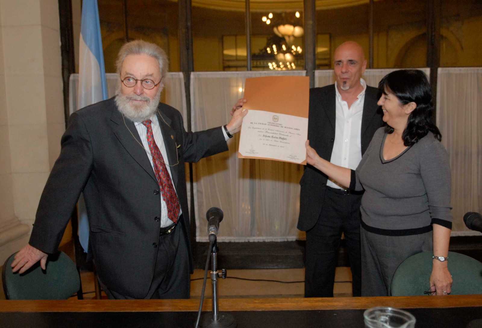 Murió el psicólogo Alfredo Moffatt, referencia de la psicología comunitaria en Argentina