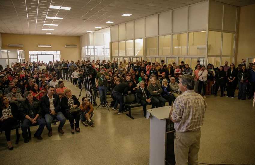 Taco Pozo inauguró la oficina local del Senasa para beneficio de las y los productores de la zona