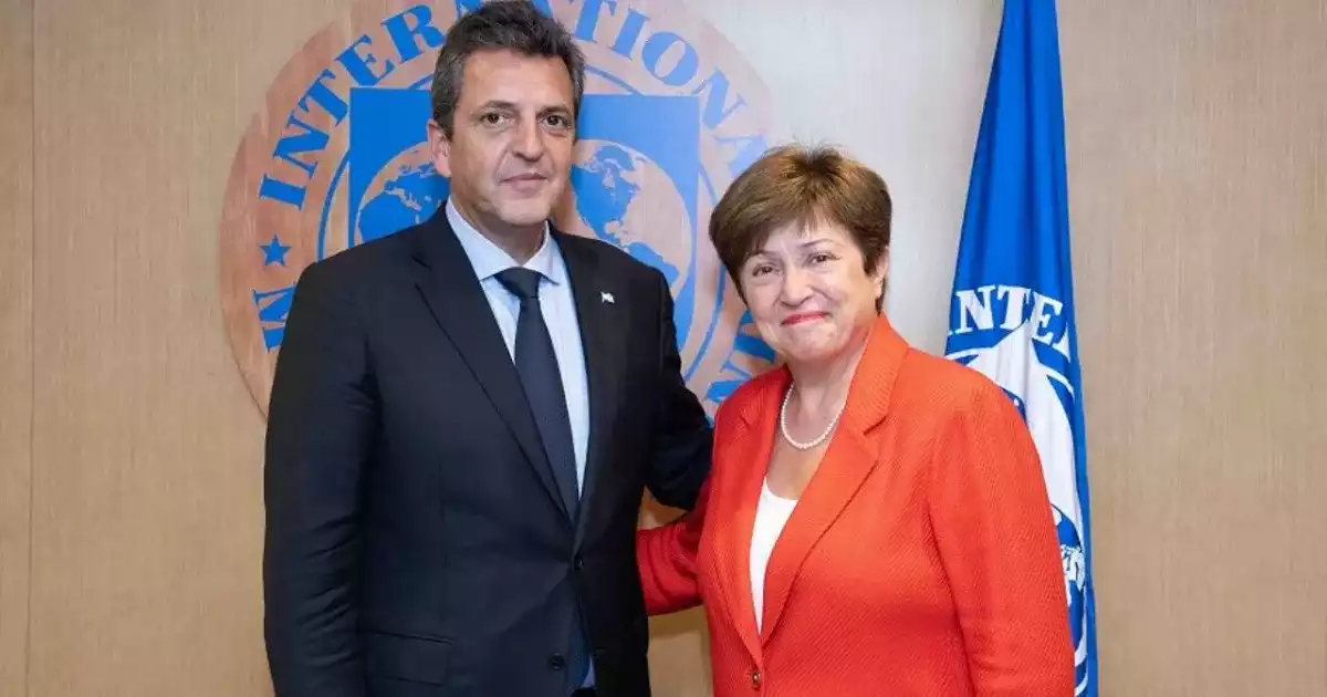 Massa viajará a Estados Unidos este lunes para negociar desembolsos y asistir a la votación del FMI