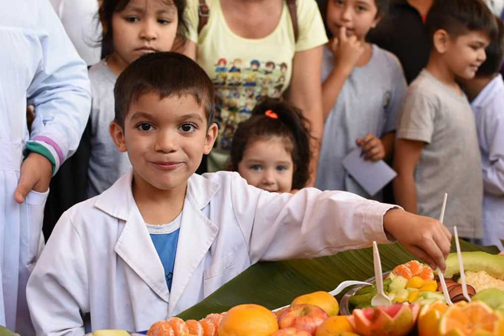 Más de 18.000 docentes se capacitaron en alimentación saludable en escuelas