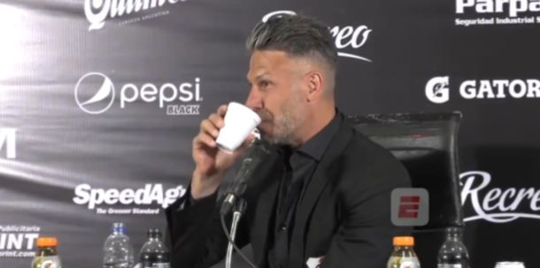 El enojo de Demichelis con un periodista luego del empate de River: «A ustedes siempre…»