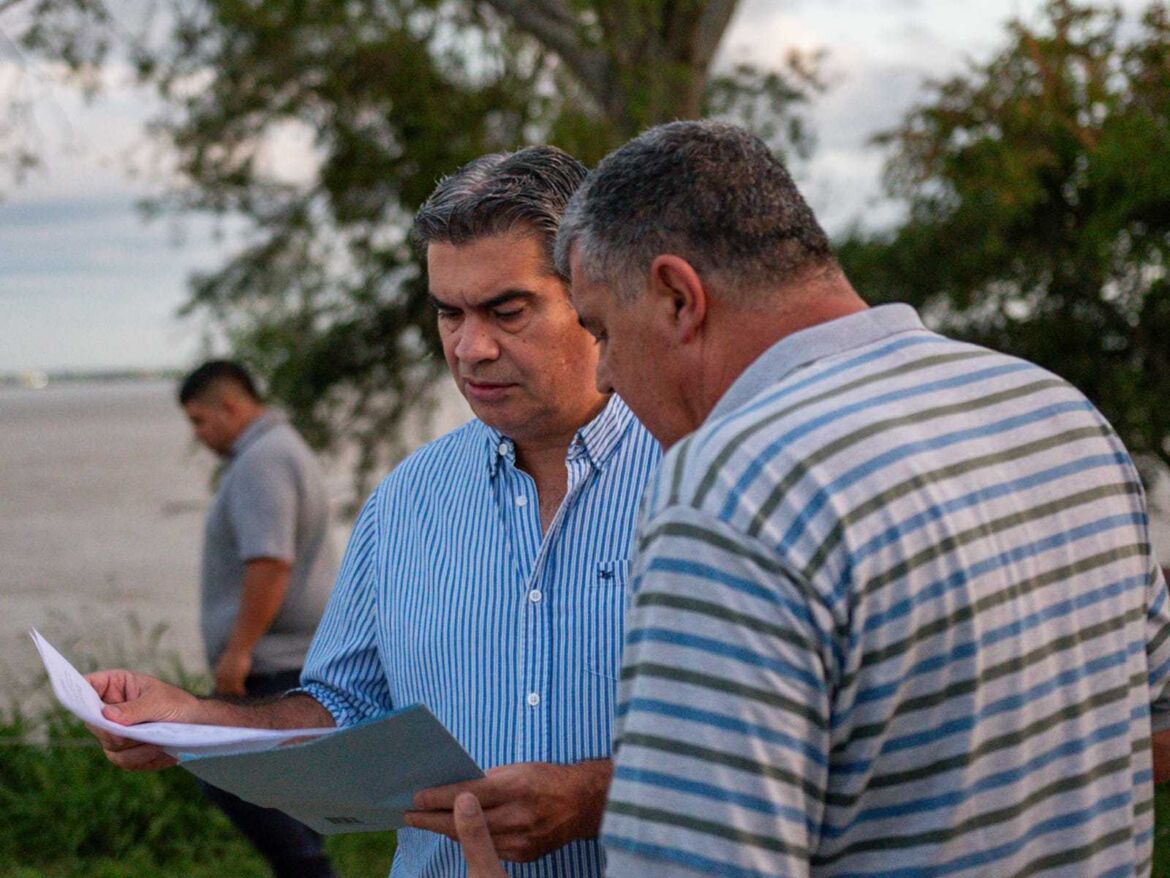 En la Isla del Cerrito, Capitanich supervisó obras y coordinó un plan preventivo ante la crecida del río