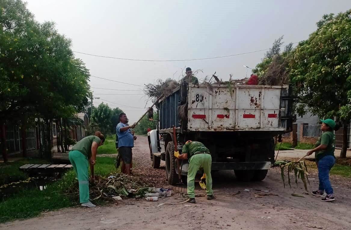La Municipalidad de Resistencia ejecuta trabajos de mantenimiento y limpieza en la zona sur