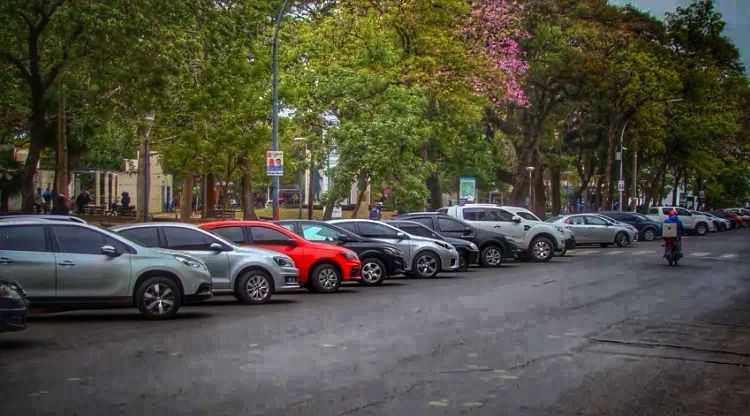 Se podrá estacionar alrededor de la Plaza 25 de mayo hasta el 31 de diciembre