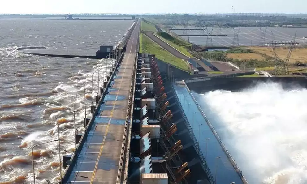 Yacyretá advirtió que hasta marzo se prevén «aguas altas» en el Paraná
