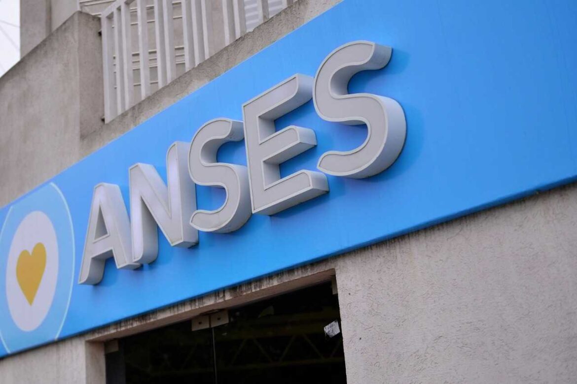 Anses pagará este lunes jubilaciones y pensiones de hasta $105.712,90 y con DNI terminado en 0