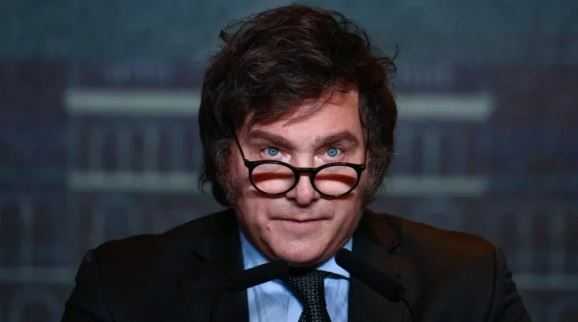 Se publicó en el Boletín Oficial el DNU de Javier Milei