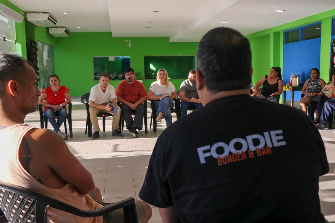 La Municipalidad de Resistencia y asociaciones de food trucks diseñan una agenda común de trabajo