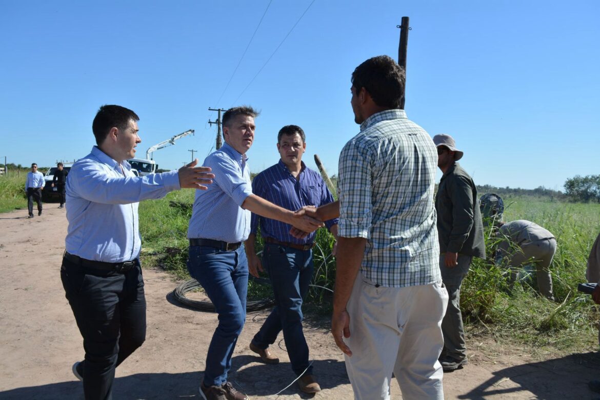 Zdero acompañó a productores afectados por el temporal en Colonia El Caburé