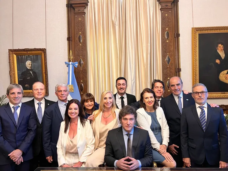 Juraron los nueve ministros que acompañarán a Javier Milei en su presidencia