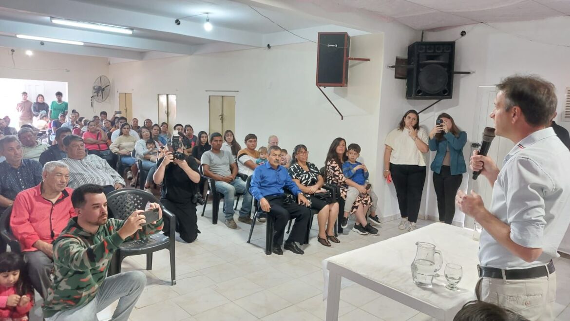 Fontana: continúan las refacciones en las iglesias