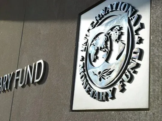 El FMI aprobó la revisión del acuerdo y reconoció los esfuerzos