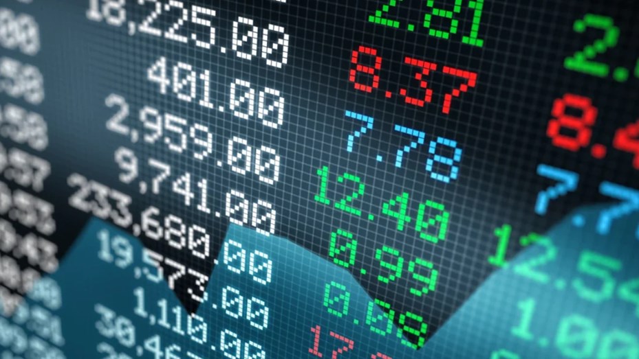 El riesgo país trepó a 1.570 puntos y los bonos siguen en caída