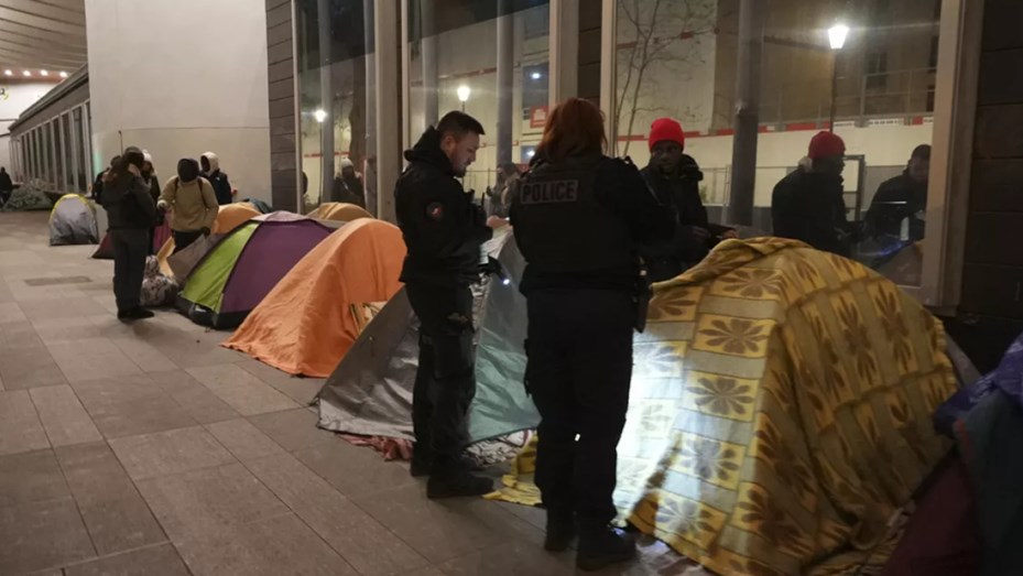 Denuncian una «limpieza social» en las calles de París antes de los Juegos Olímpicos