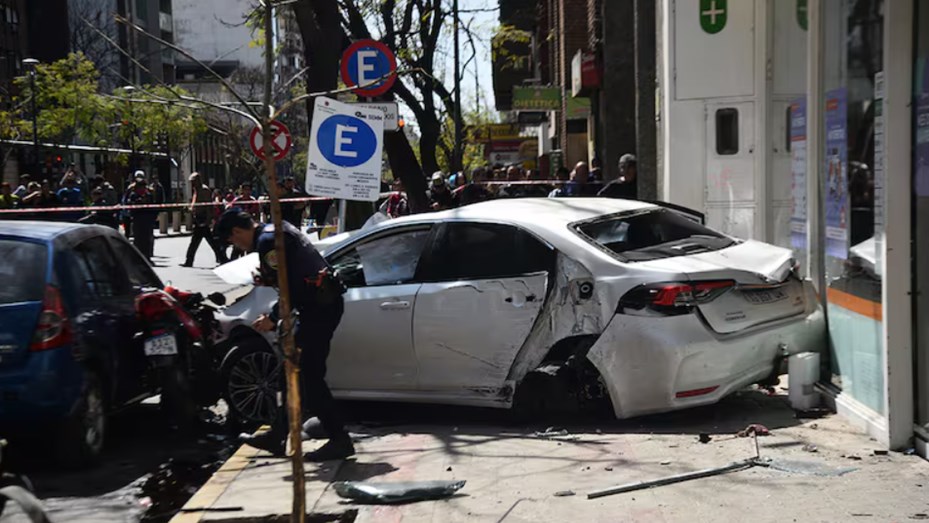 El conductor que atropelló a 35 personas falseó datos para poder renovar su licencia de conducir