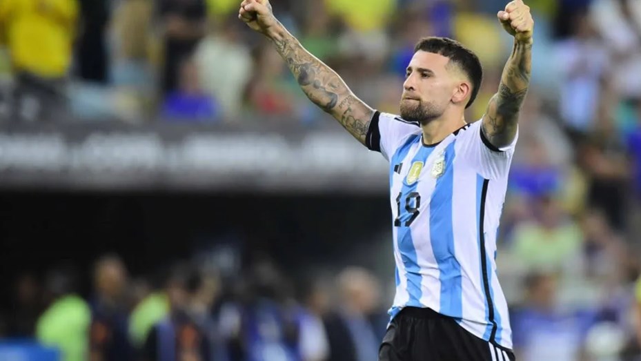 Otamendi se perfila como titular ante Chile y podría ser el capitán