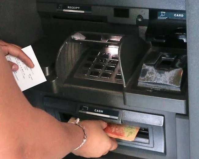 El 30 de septiembre inicia el pago de sueldos a la administración pública, con 7, 5 por ciento de aumento