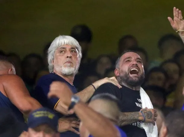 El mensaje del líder de la barrabrava de Boca tras la renuncia de Diego Martínez
