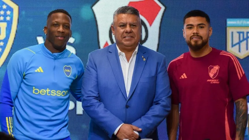 Advíncula y Paulo Díaz hablaron sobre la zona de capitanes: la insólita respuesta del jugador de Boca