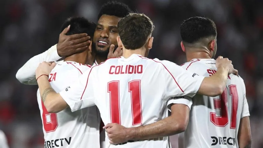 River arribó a Chile para jugar ante Colo-Colo y mantiene el misterio sobre el once