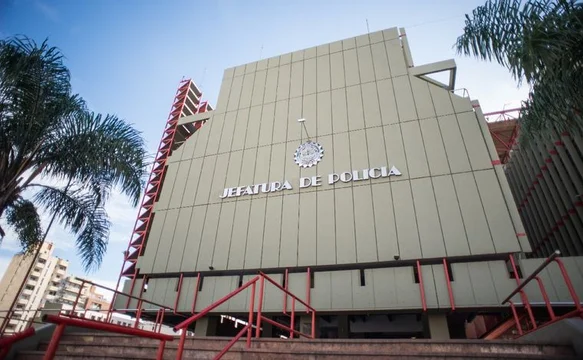 Suspendieron a la policía que consumió cocaína mientras estaba en servicio