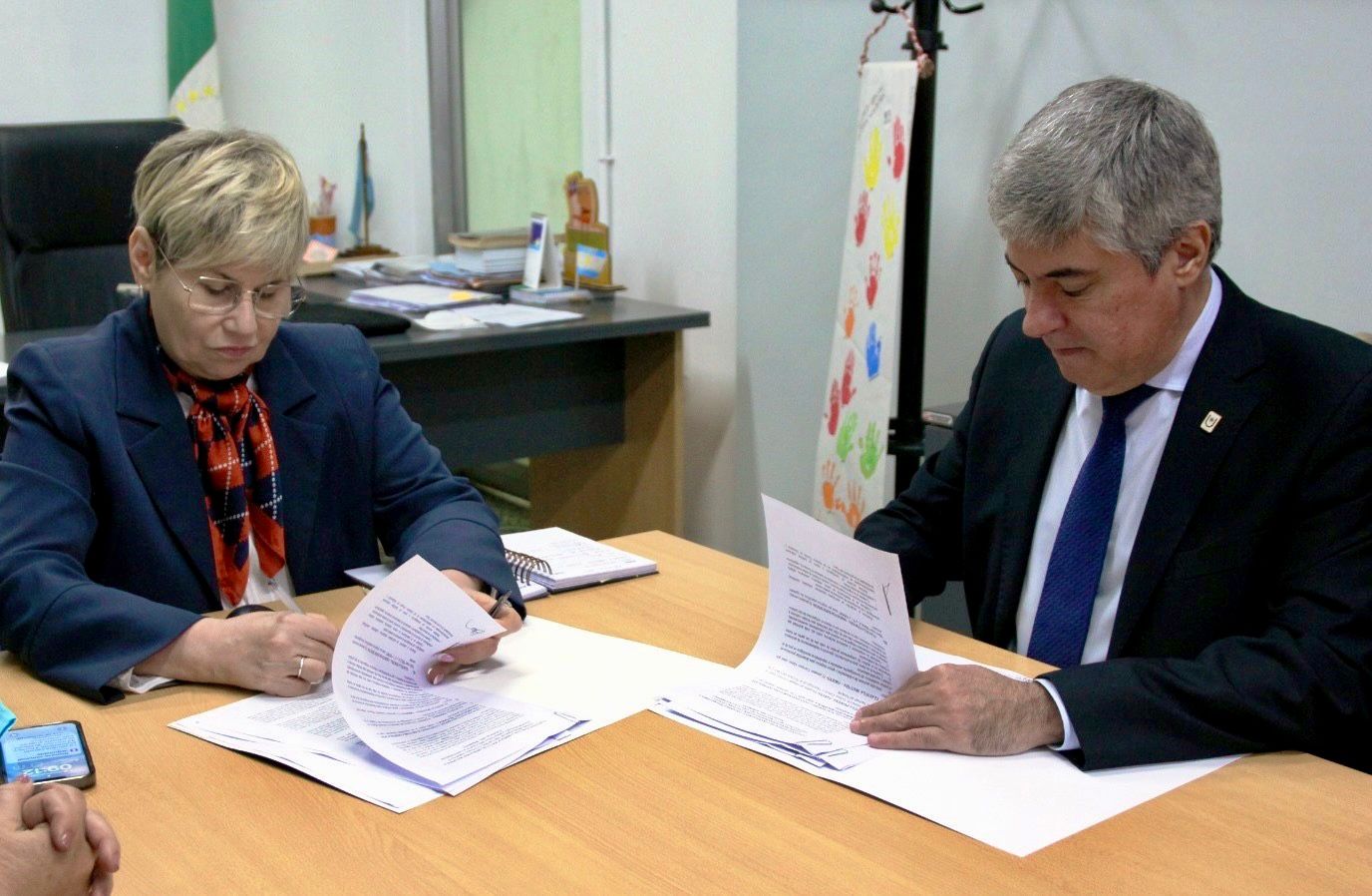 El Ministerio de Educación y la UNNE acordaron una agenda conjunta para el fortalecimiento de proyectos educativos y académicos