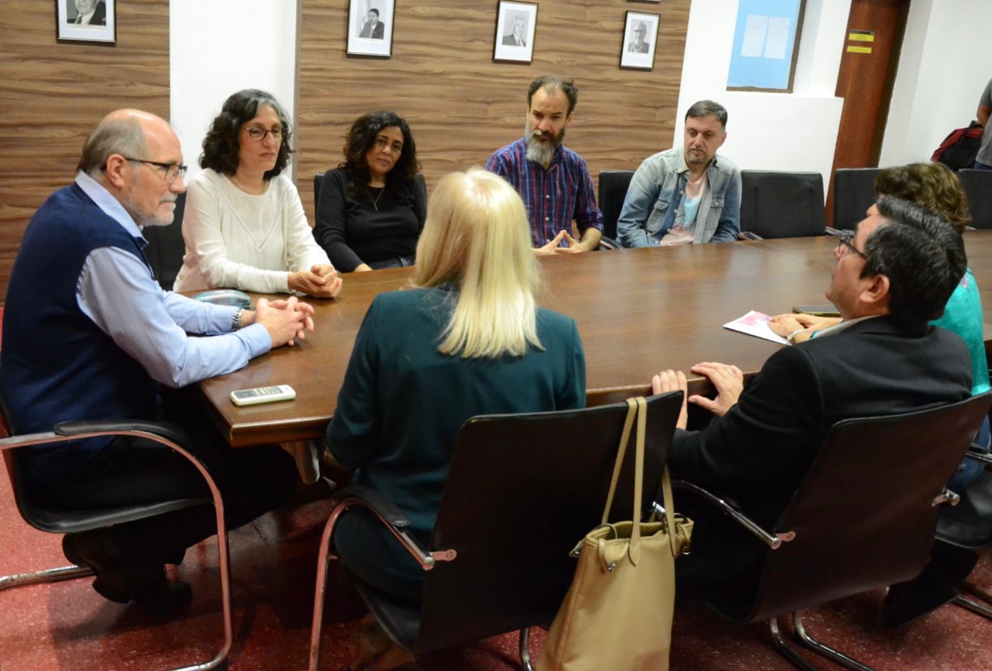 Lanzan concurso abierto para el diseño del nuevo logo del Tribunal de Cuentas