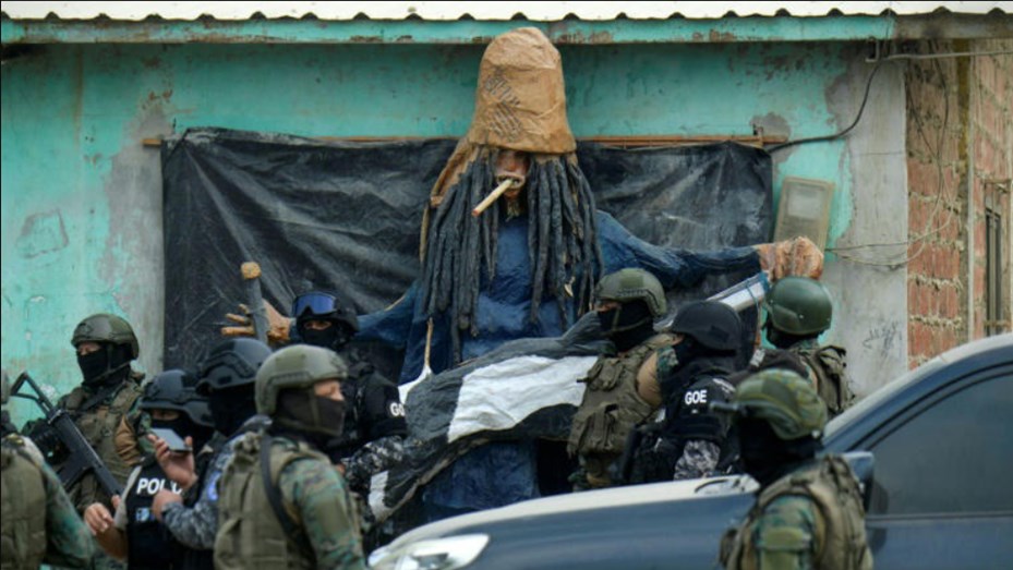 Muñeco de Bob Marley venerado por bandas narco en Ecuador: «misas» para criminales