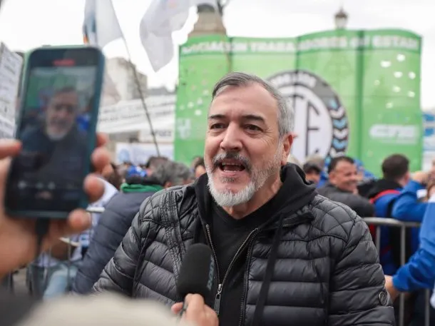 ATE anuncia un paro de 36 horas en reclamo salarial: cuándo será